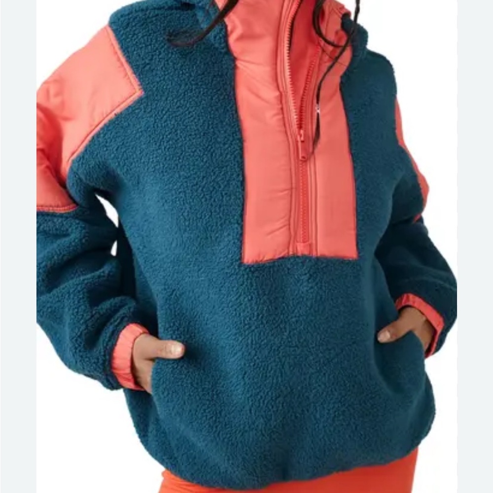 Free People Women’s Lead The Pack Fleece Pullover with Hoodie Red/Blue Small
